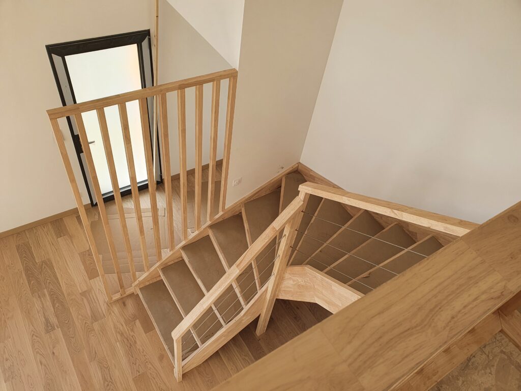Maison BF escalier bois